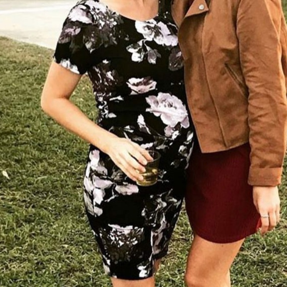 Pink blush fitted maternity dress